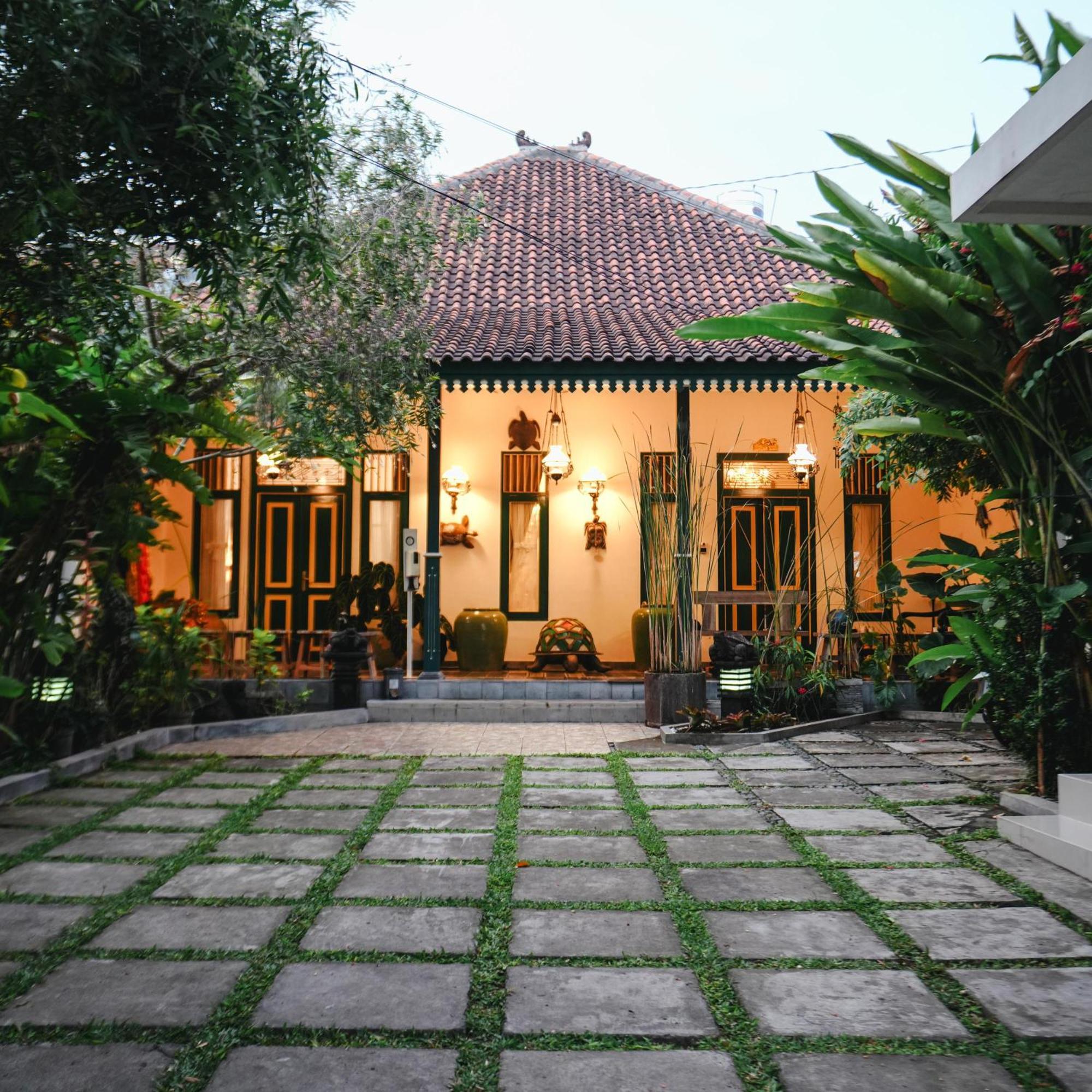 Omahkura 1 Apartman Yogyakarta Kültér fotó
